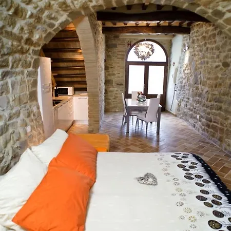 Umbria Nel Cuore * Cannara